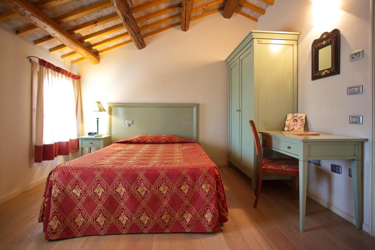 Hotel Азоло Экстерьер фото