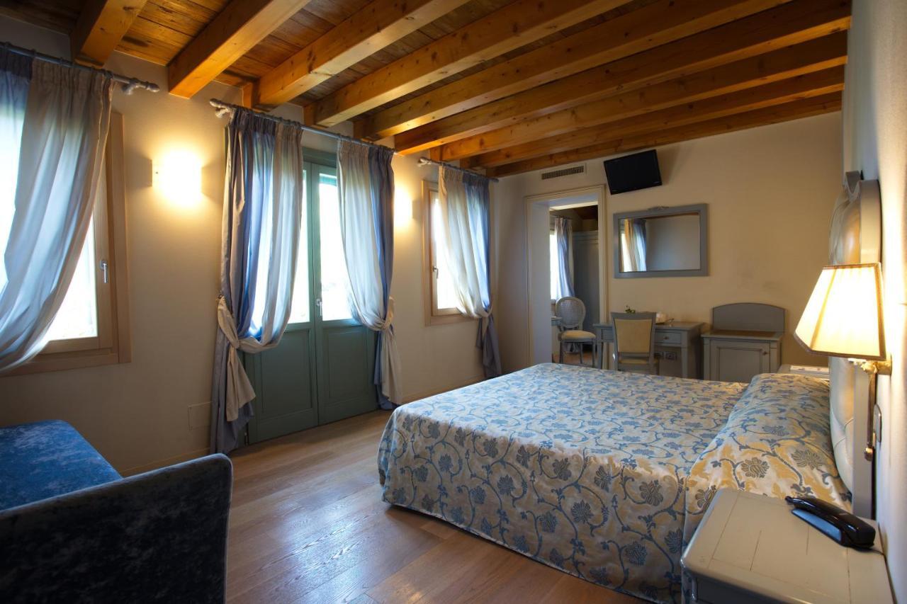 Hotel Азоло Экстерьер фото